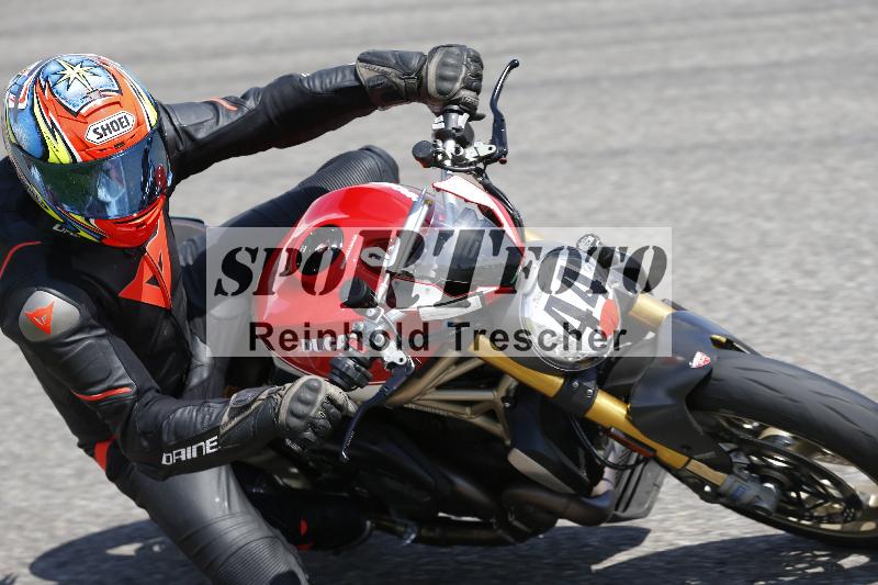 /15 13.05.2025 Max Racing ADR/Gruppe rot/44